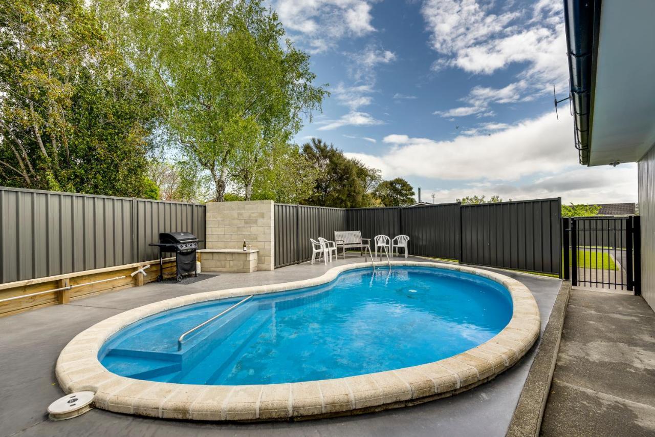 Belmont Pool Paradise - Havelock North Home Exteriör bild